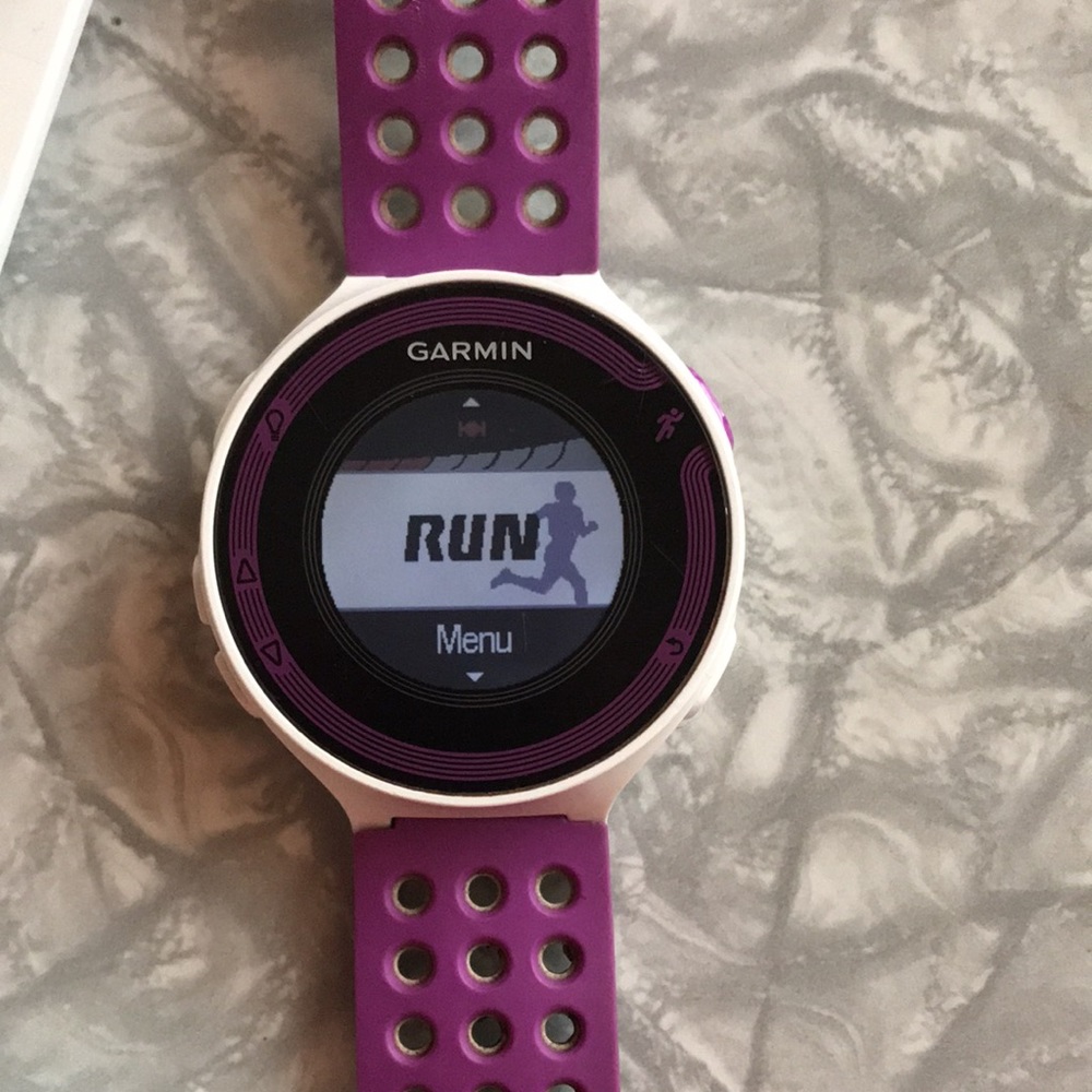 Garmin Forerunner 220 purple - gps - running watch